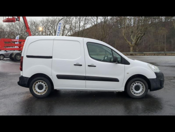 Photo 4 du bon plan PEUGEOT Partner 120 L1 1.6 BlueHDi 120 S&S Pack Clim Nav occasion à 11990 €