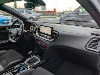 Photo 21 du bon plan KIA Ceed 1.0 T-GDI 120ch GT Line Premium occasion à 17990 €