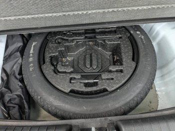 Photo 24 du bon plan KIA Ceed 1.0 T-GDI 120ch GT Line Premium occasion à 17990 €