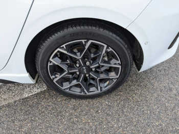 Photo 28 du bon plan KIA Ceed 1.0 T-GDI 120ch GT Line Premium occasion à 17990 €