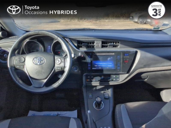 Photo 8 du bon plan TOYOTA Auris HSD 136h Design occasion à 14990 €