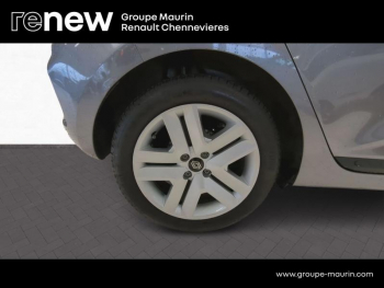 Photo 14 du bon plan RENAULT Clio 1.0 TCe 90ch Evolution occasion à 15999 €