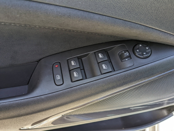 Photo 20 du bon plan OPEL Crossland X 1.2 Turbo 130ch Ultimate occasion à 14980 €