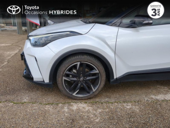 Photo 16 du bon plan TOYOTA C-HR 1.8 Hybride 122ch GR Sport E-CVT occasion à 25990 €