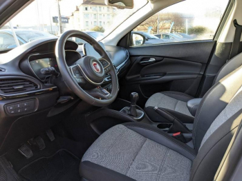 Photo 7 du bon plan FIAT Tipo 1.0 FireFly Turbo 100ch S/S Cross occasion à 14480 €