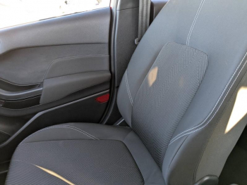 Photo 16 du bon plan FORD Fiesta 1.0 Flexifuel 95ch  Cool & Connect 5p occasion à 13980 €