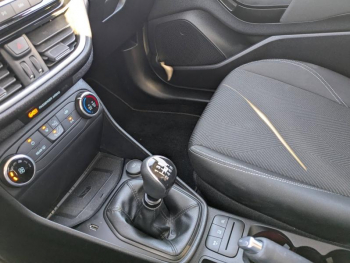 Photo 18 du bon plan FORD Fiesta 1.0 Flexifuel 95ch  Cool & Connect 5p occasion à 13980 €