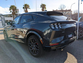 Photo 6 du bon plan FORD Mustang Mach-E Extended Range 99kWh 487ch AWD GT occasion à 38980 €