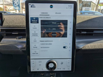 Photo 16 du bon plan FORD Mustang Mach-E Extended Range 99kWh 487ch AWD GT occasion à 38980 €