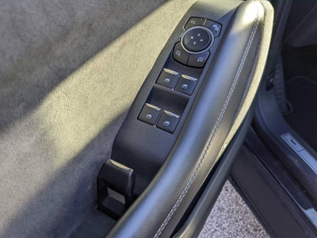 Photo 26 du bon plan FORD Mustang Mach-E Extended Range 99kWh 487ch AWD GT occasion à 38980 €