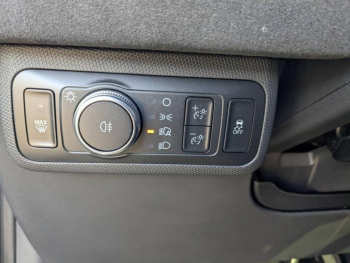 Photo 32 du bon plan FORD Mustang Mach-E Extended Range 99kWh 487ch AWD GT occasion à 38980 €