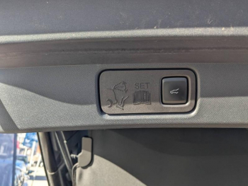 Photo 33 du bon plan FORD Mustang Mach-E Extended Range 99kWh 487ch AWD GT occasion à 38980 €