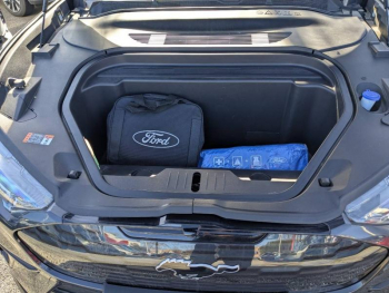 Photo 34 du bon plan FORD Mustang Mach-E Extended Range 99kWh 487ch AWD GT occasion à 38980 €