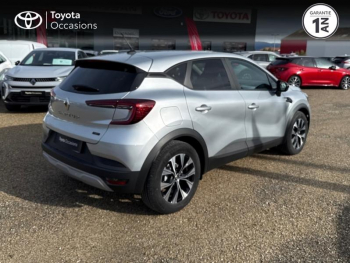 Photo 18 du bon plan RENAULT Captur 1.6 E-Tech hybride 145ch Evolution occasion à 21990 €