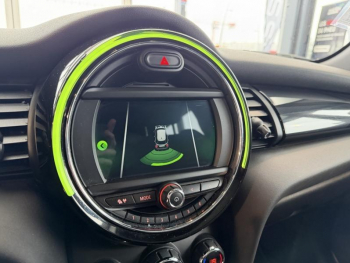 Photo 12 du bon plan MINI Mini 5 Portes Cooper 136ch  Edition Greenwich occasion à 17900 €