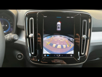 Photo 16 du bon plan VOLVO XC40 B3 163ch Start DCT 7 occasion à 29990 €