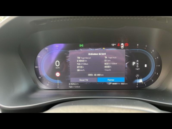 Photo 18 du bon plan VOLVO XC40 B3 163ch Start DCT 7 occasion à 29990 €