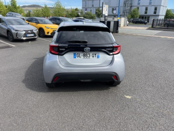 Photo 3 du bon plan TOYOTA Yaris 116h Design 5p MC24 occasion à 19790 €
