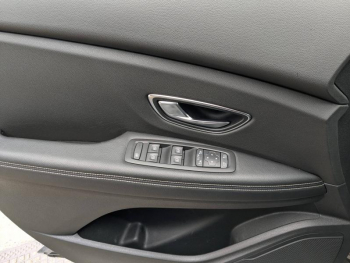 Photo 6 du bon plan RENAULT Grand Scenic 1.5 dCi 110ch Energy Business 7 places occasion à 11900 €