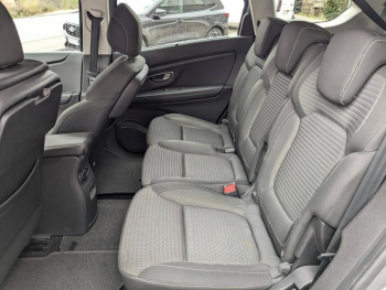 Photo 10 du bon plan RENAULT Grand Scenic 1.5 dCi 110ch Energy Business 7 places occasion à 11900 €