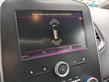 Photo 17 du bon plan RENAULT Grand Scenic 1.5 dCi 110ch Energy Business 7 places occasion à 11900 €