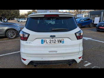 Photo 10 du bon plan FORD Kuga 1.5 TDCi 120ch Stop&Start ST-Line 4x2 Euro6.2 occasion à 16490 €