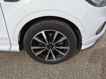 Photo 38 du bon plan FORD Kuga 1.5 TDCi 120ch Stop&Start ST-Line 4x2 Euro6.2 occasion à 16490 €