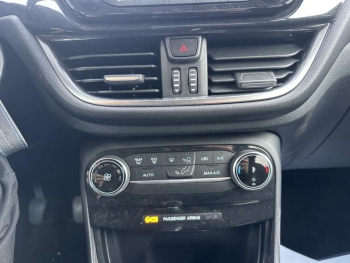 Photo 18 du bon plan FORD Puma 1.0 Flexifuel 125ch S&S mHEV Titanium occasion à 18980 €