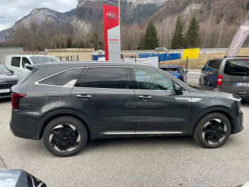 Photo 4 du bon plan KIA Sorento 1.6 T-GDi 215ch HEV Premium 7 places occasion à 59990 €