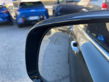 Photo 21 du bon plan KIA Sorento 1.6 T-GDi 215ch HEV Premium 7 places occasion à 59990 €