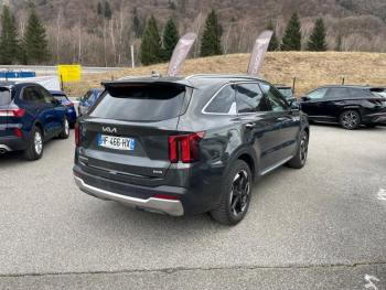 Photo 5 du bon plan KIA Sorento 1.6 T-GDi 215ch HEV Premium 7 places occasion à 59990 €