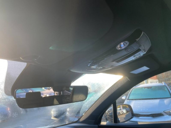 Photo 10 du bon plan KIA Sorento 1.6 T-GDi 215ch HEV Premium 7 places occasion à 59990 €