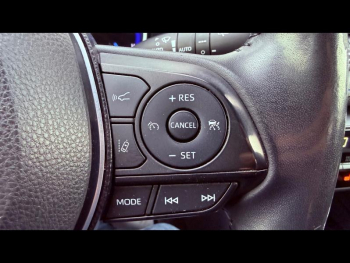 Photo 17 du bon plan TOYOTA RAV4 Hybride 218ch Collection 2WD occasion à 27900 €