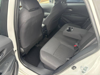 Photo 18 du bon plan SUZUKI Swace 1.8 Hybrid 140ch Pack occasion à 21990 €