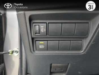 Photo 21 du bon plan TOYOTA Yaris 120 VVT-i Design 5p MY22 occasion à 17144 €