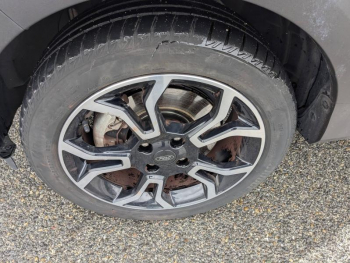 Photo 24 du bon plan FORD EcoSport 1.0 EcoBoost 125ch Active 6cv occasion à 16300 €