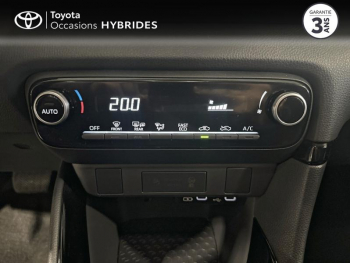 Photo 14 du bon plan TOYOTA Yaris 116h Design 5p MC24 occasion à 20970 €