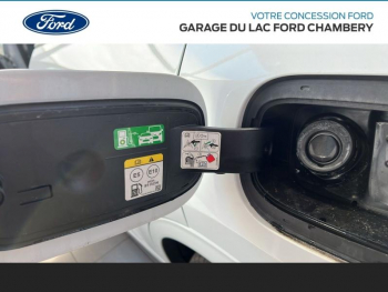 Photo 19 du bon plan FORD Kuga 2.5 Duratec 180ch Hybrid FlexiFuel ST-Line X Powershift occasion à 36490 €