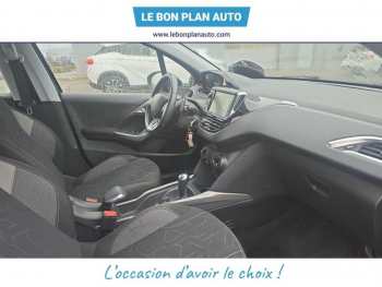 Photo 27 du bon plan PEUGEOT 2008 1.6 BlueHDi 100ch Active Business S&S ETG6 occasion à 6990 €