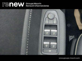 Photo 46 du bon plan RENAULT Captur 1.6 E-Tech hybride 145ch Techno occasion à 20499 €