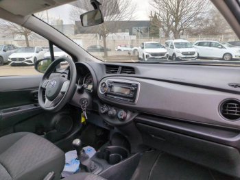 Photo 14 du bon plan TOYOTA Yaris 69 VVT-i Tendance 5p occasion à 8780 €