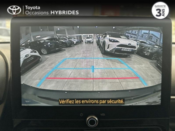 Photo 22 du bon plan TOYOTA Yaris 116h Design 5p MY 24 Pack Confort occasion à 21990 €