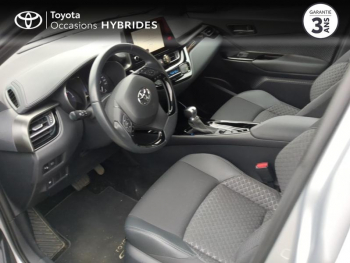 Photo 11 du bon plan TOYOTA C-HR 122h Edition 2WD E-CVT MY22 occasion à 21990 €