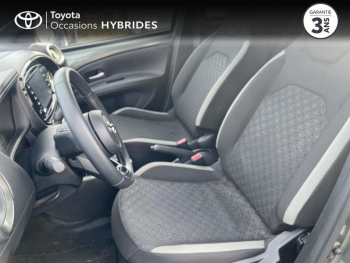 Photo 11 du bon plan TOYOTA Aygo X 1.0 VVT-i 72ch Design MY23 occasion à 13990 €