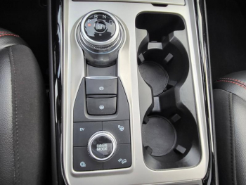 Photo 20 du bon plan FORD Explorer 3.0 EcoBoost 457ch Parallel PHEV ST-Line i-AWD BVA10 25cv occasion à 75930 €