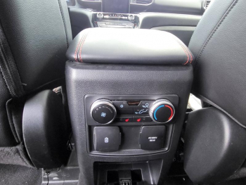 Photo 21 du bon plan FORD Explorer 3.0 EcoBoost 457ch Parallel PHEV ST-Line i-AWD BVA10 25cv occasion à 75930 €