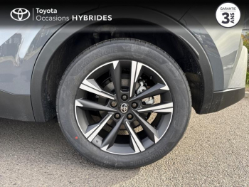 Photo 16 du bon plan TOYOTA C-HR 1.8 Hybride 140ch Graphic MY26 occasion à 34190 €