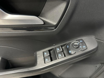 Photo 14 du bon plan FORD Kuga 2.5 Duratec 180ch Hybrid FlexiFuel ST-Line X Powershift occasion à 29680 €