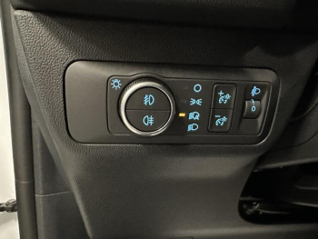 Photo 15 du bon plan FORD Kuga 2.5 Duratec 180ch Hybrid FlexiFuel ST-Line X Powershift occasion à 29680 €