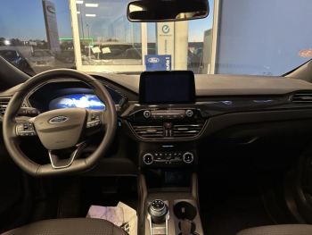 Photo 16 du bon plan FORD Kuga 2.5 Duratec 180ch Hybrid FlexiFuel ST-Line X Powershift occasion à 29680 €